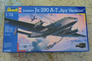 Revell 04285  Junkers Ju 290A-7 